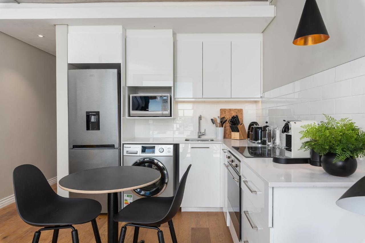 The Docklands Luxury Apartments Cape Town Bagian luar foto