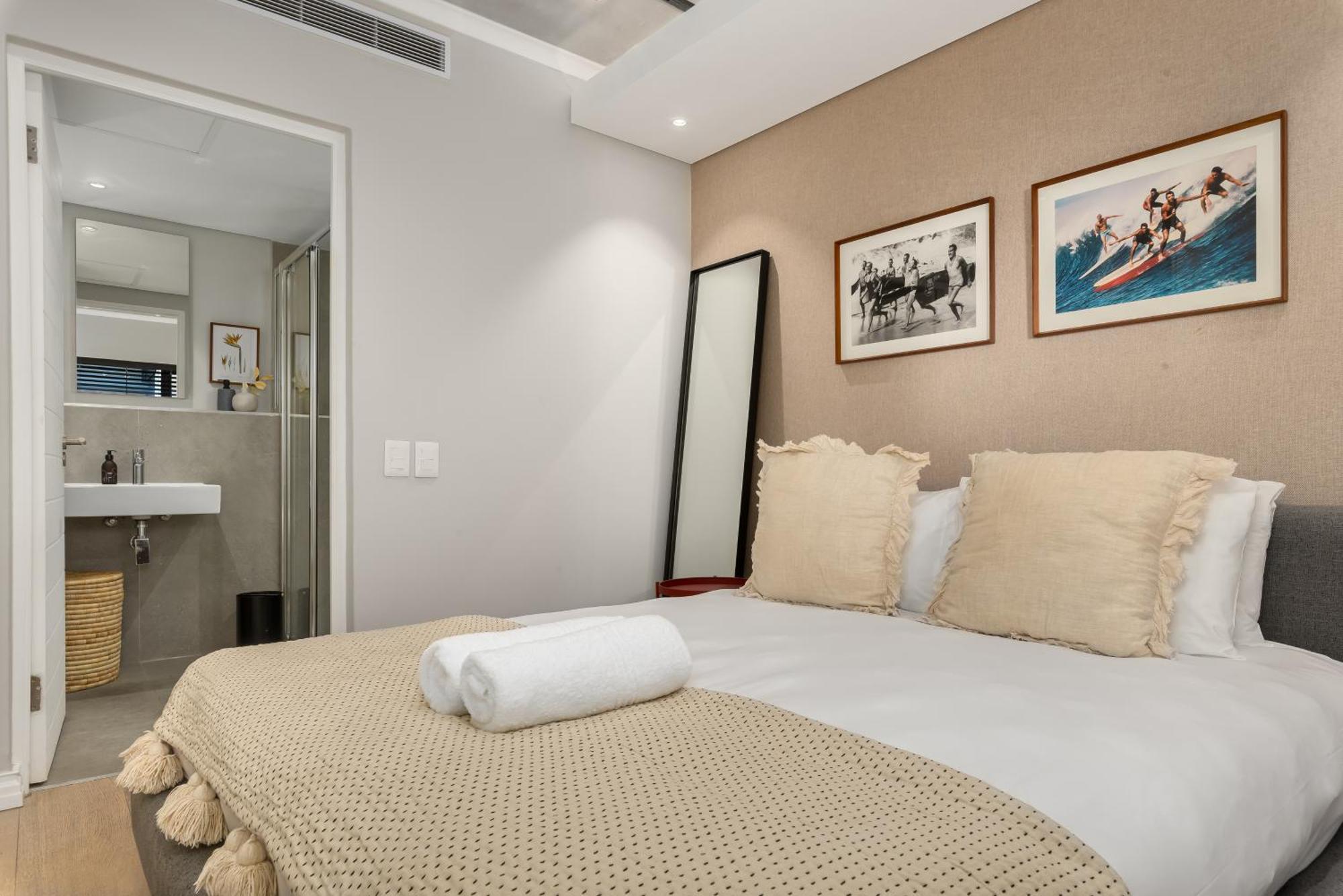 The Docklands Luxury Apartments Cape Town Bagian luar foto